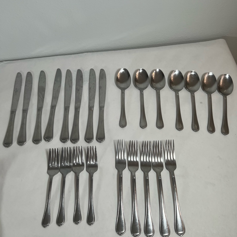 International‎ Nouveau flatware 24 pieces